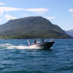 Sonne satt und ein ordentliches Angelboot: gute Voraussetzungen für eine erfolgreiche Angeltour